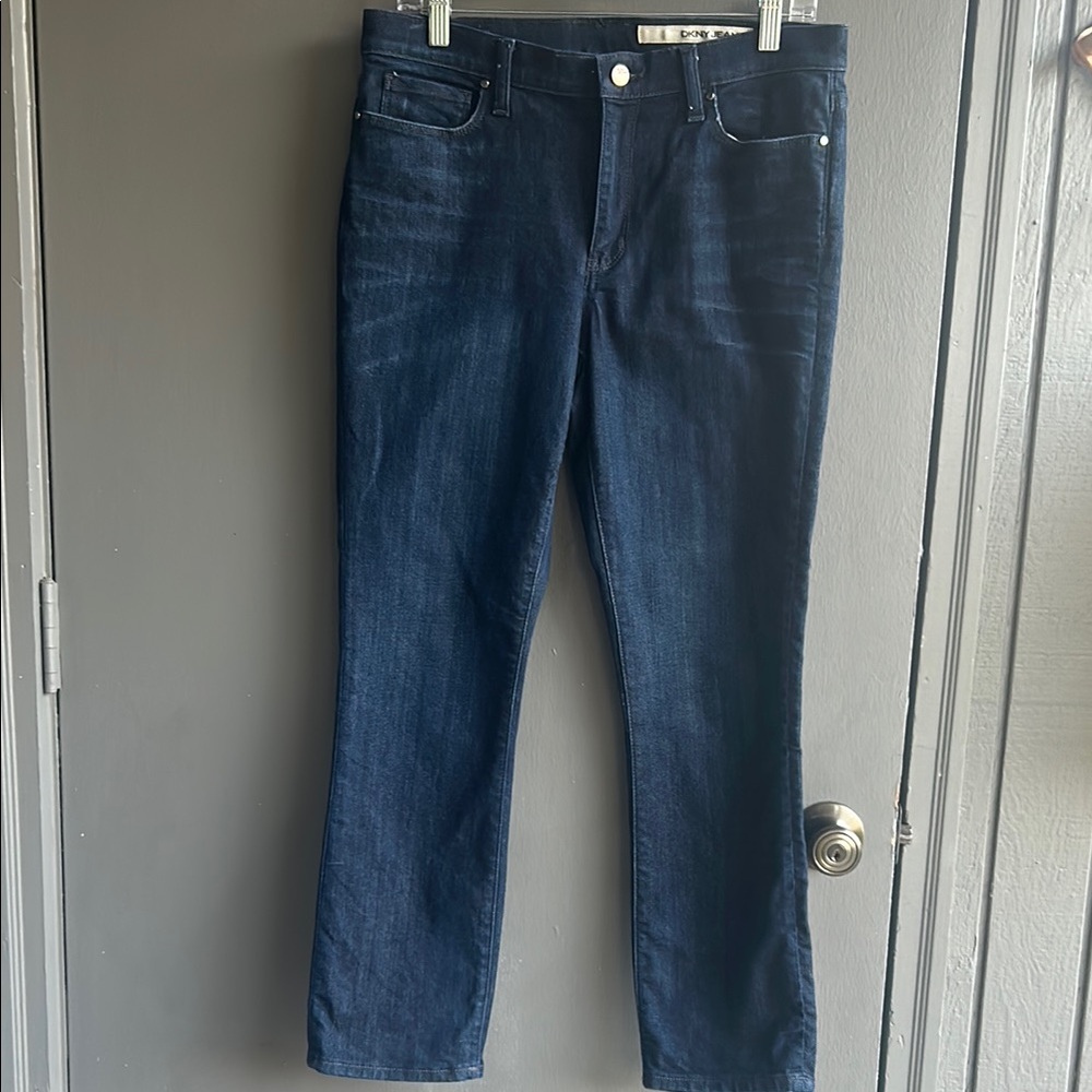 Woman's DKNY ankle  Blue Jeans